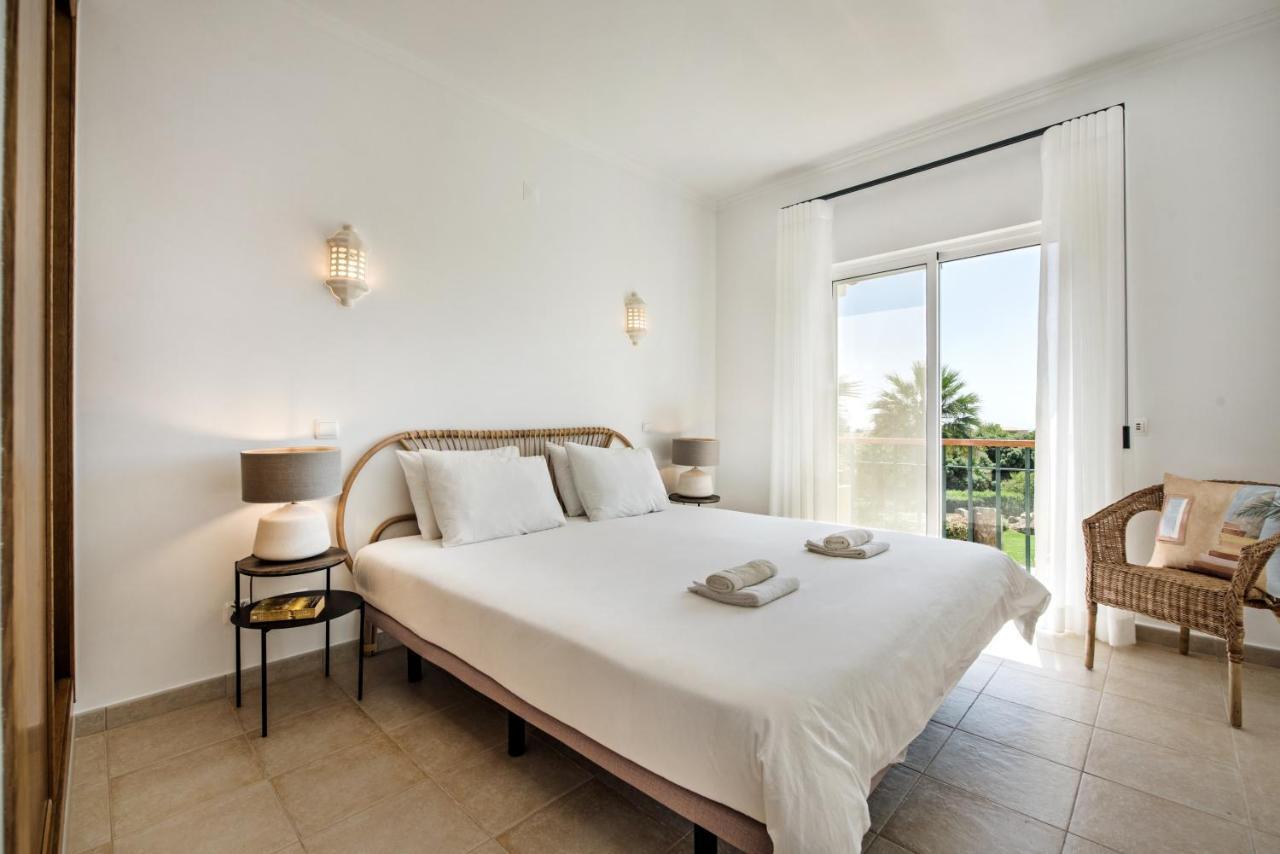 Beautiful Two Bedroom Apartment With Roof Terrace Carvoeiro  Zewnętrze zdjęcie