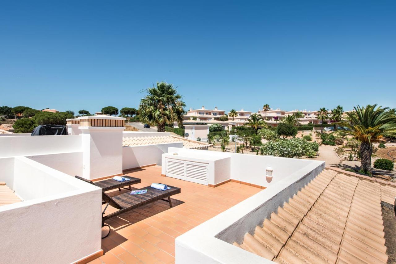 Beautiful Two Bedroom Apartment With Roof Terrace Carvoeiro  Zewnętrze zdjęcie